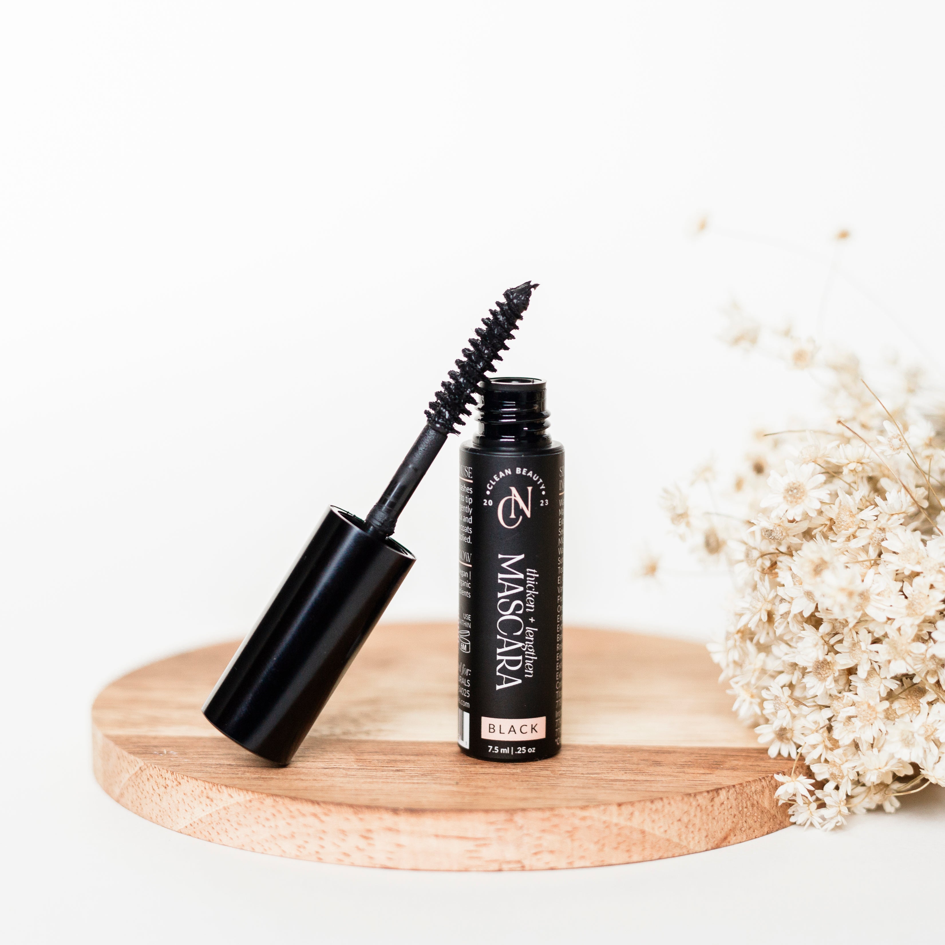 Natural Lash Mascara | Thicken + Lengthen